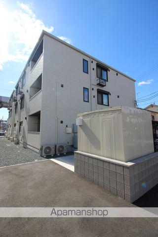 グランシャリオ東深津