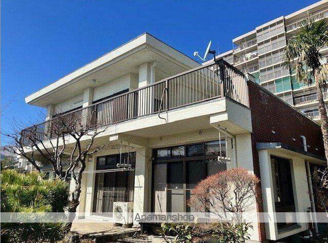 日豊本線 別府大学駅 徒歩6分  築46年(6DK)