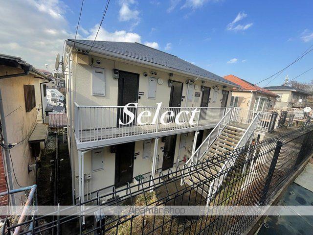 コート・ティアラ