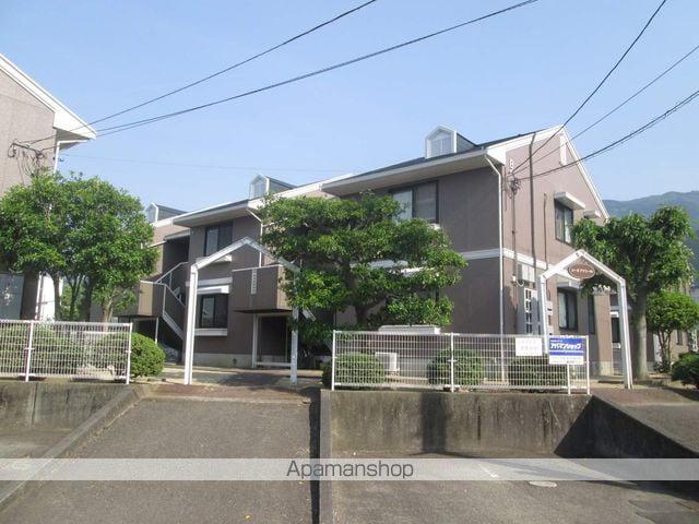 コート・ファミールA・B