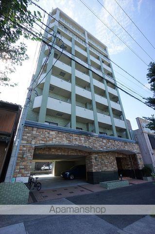 ドゥ カンパーニュ