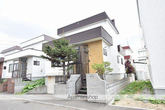 北海道札幌市北区  築44年(4LDK)