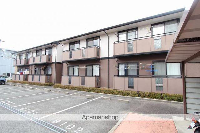 ロイヤルコート円座