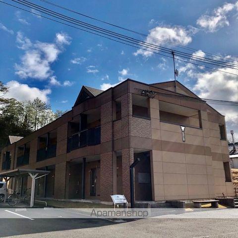 プランドール紫香楽[2階]