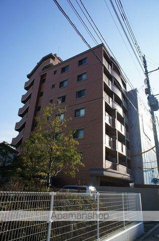 フローレス東比恵