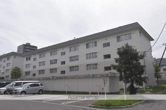 札幌西月寒団地2号棟