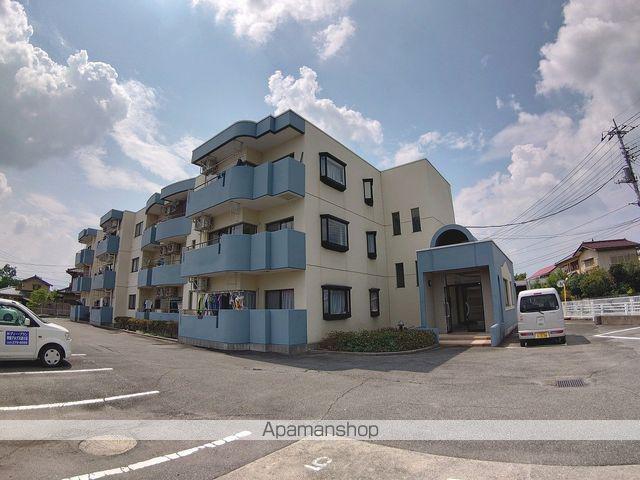 ファミールコミヤマ