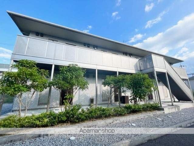 トランクライン エイト[2階]