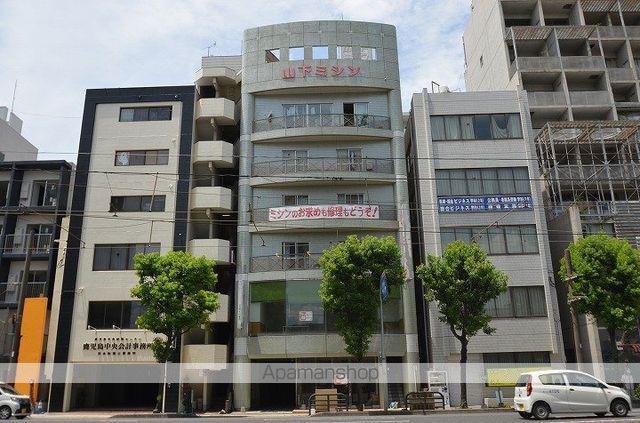 冨山ビル