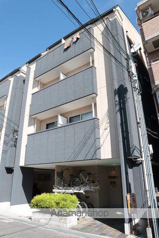 エヌエムトラントイースト