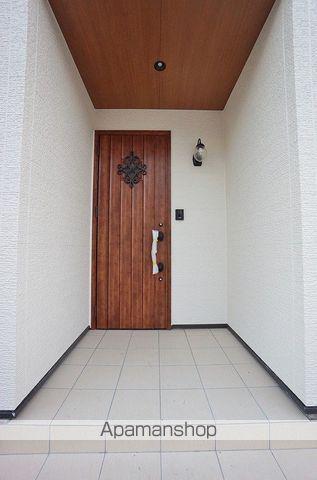 静岡県静岡市葵区 2階建 築8年
