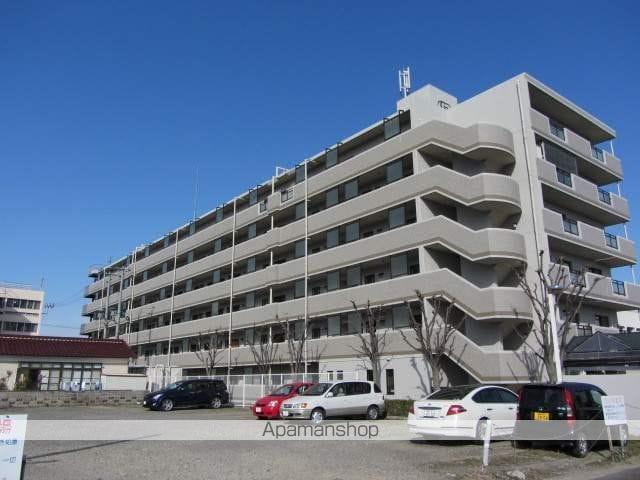 グランドムール松浪 205