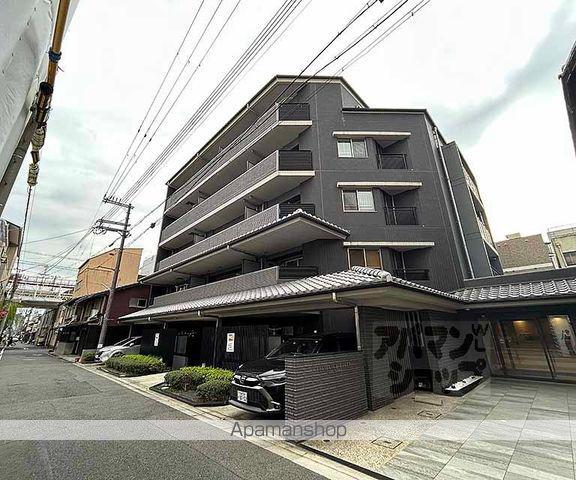 プレサンスロジェ二条城前