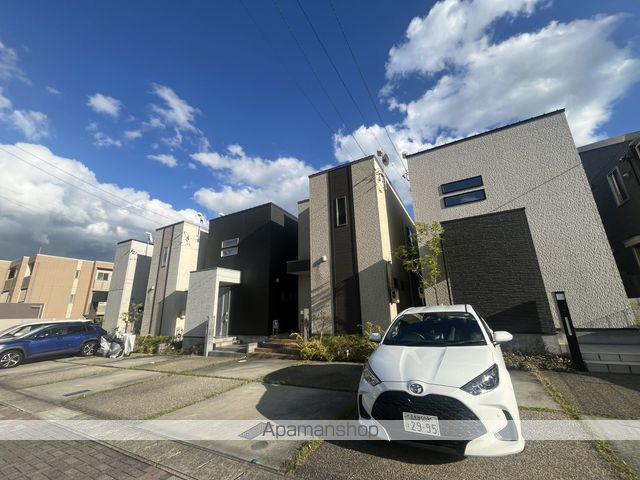 名古屋市東山線 一社駅 徒歩13分  築7年(3LDK)