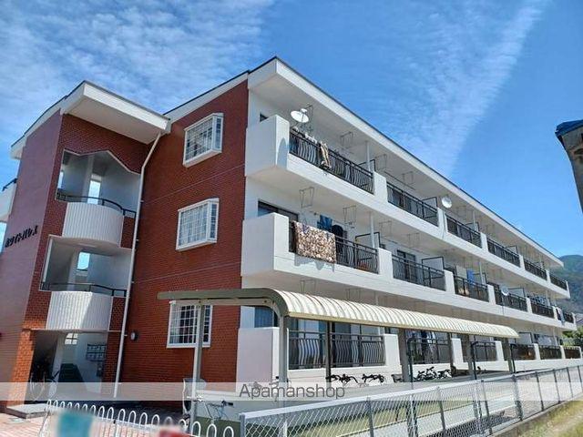 ホワイトパレス