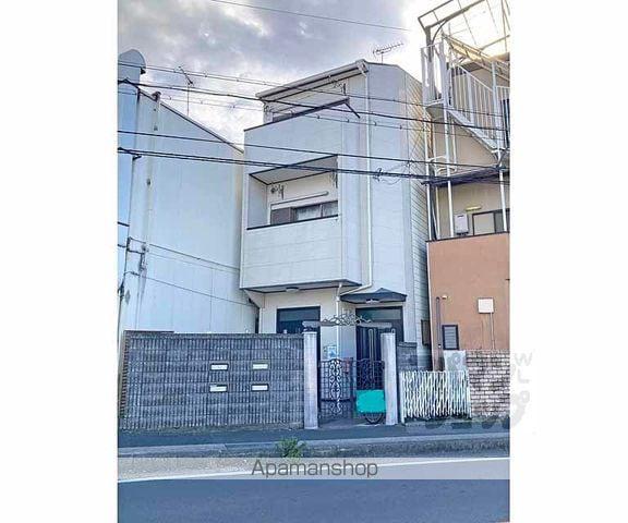 ハイツ千足