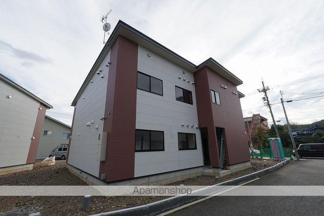 フラワーヒルズW棟(1K/1階)