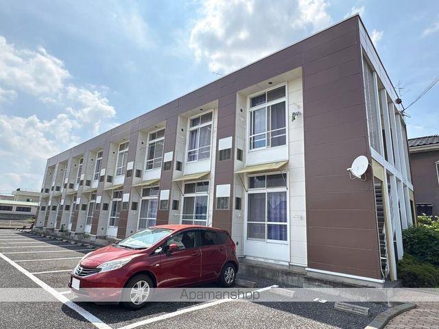 レオパレスクローバー