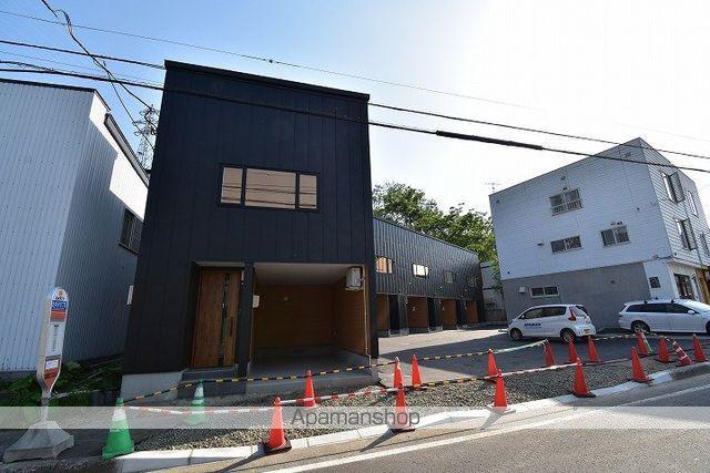 川沿1-6タウンハウス