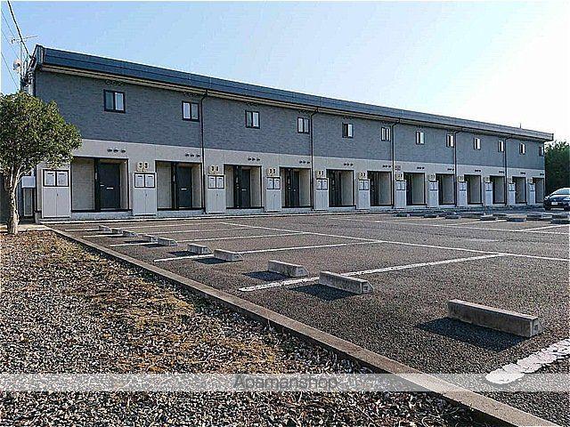 レオパレスクレスセント