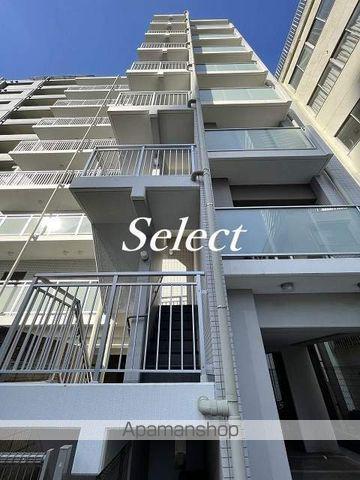 PORTSIDE URBAN RESIDENCE