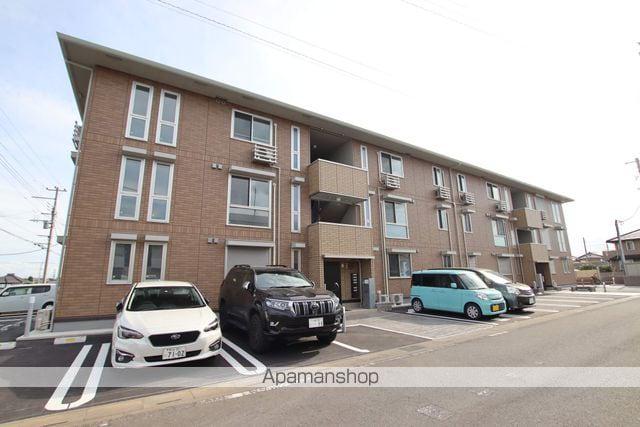 D-ROOM高坂弐番町