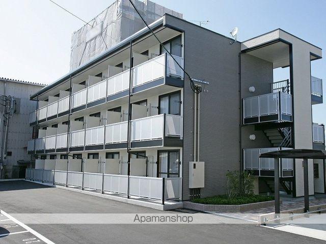 レオパレス空港通1