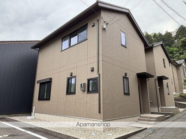 福井鉄道福武線 赤十字前駅 徒歩7分 2階建 築7年