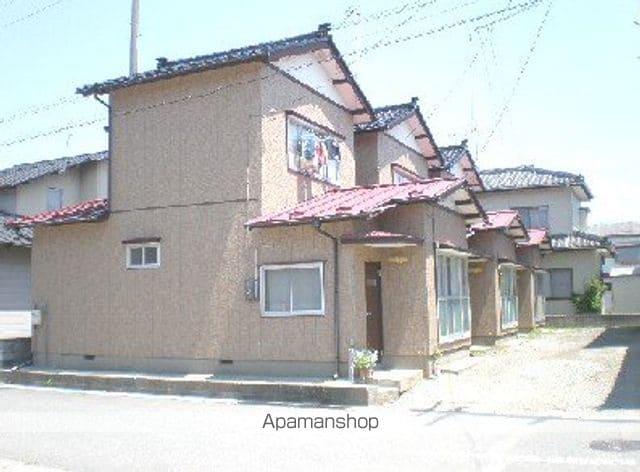 山形県鶴岡市日出1丁目の戸建賃貸