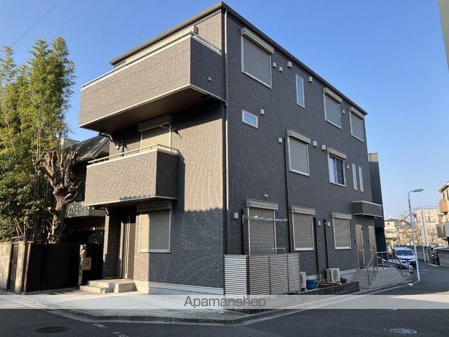 ミラ・アルーア