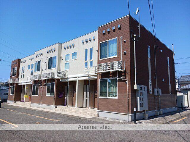 サナンドイースト B