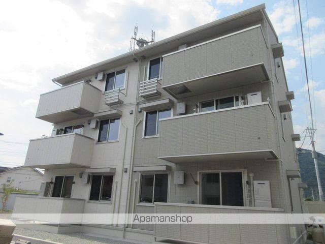 ヒルズ石和 A棟[3階]