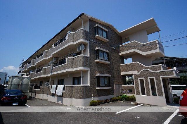 エクレール・ユウ