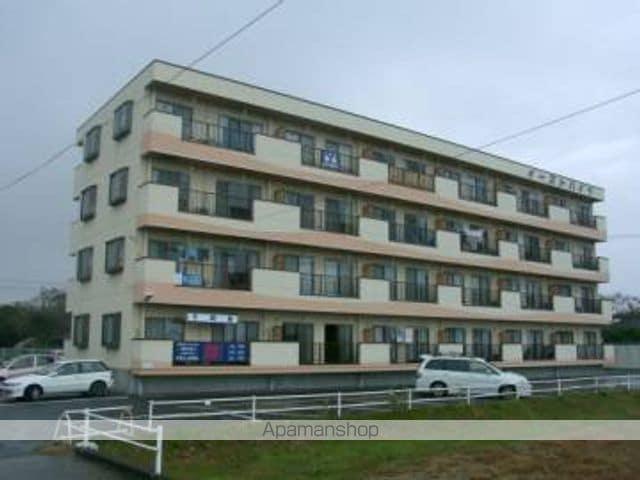 イーストテラス