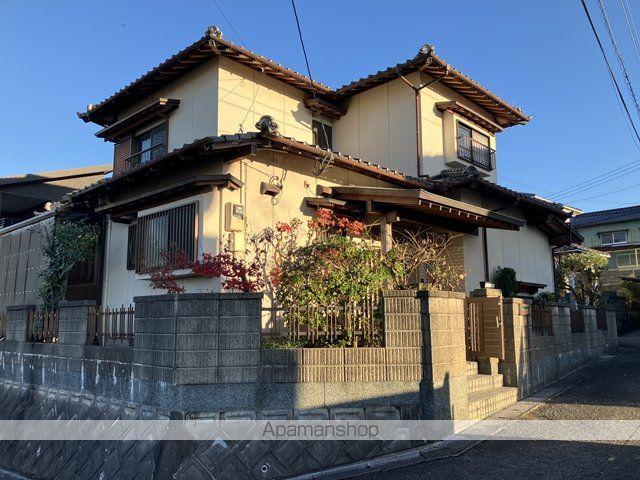 福岡県糟屋郡篠栗町  築40年(5LDK)