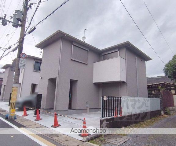 京都市東西線 御陵駅 徒歩5分 2階建 築1年
