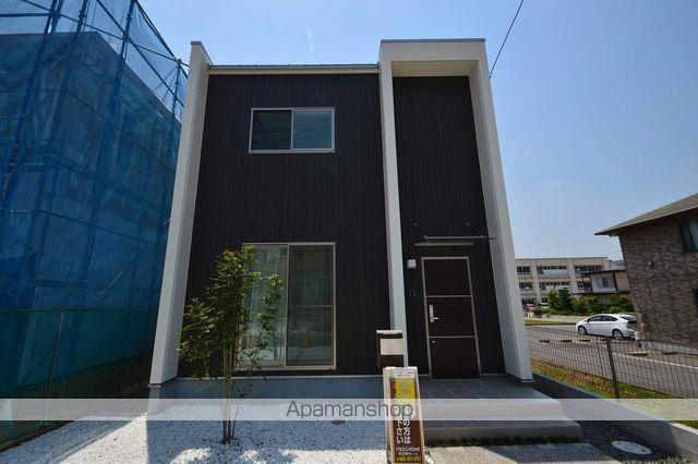 山陽本線 西条駅(広島) 徒歩17分 2階建 築13年