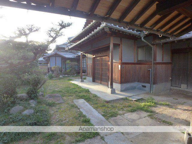 愛媛県松山市和気町1丁目の戸建賃貸
