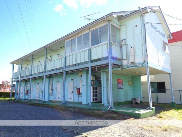 シャイニーハイツ