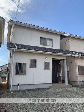 香川県観音寺市三本松町2丁目の戸建賃貸