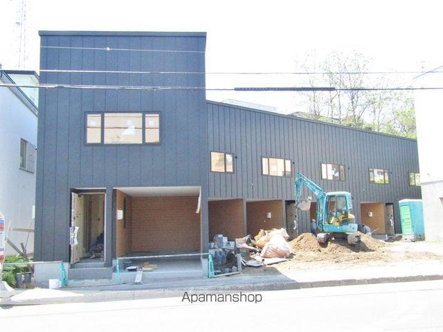 川沿1-6タウンハウス