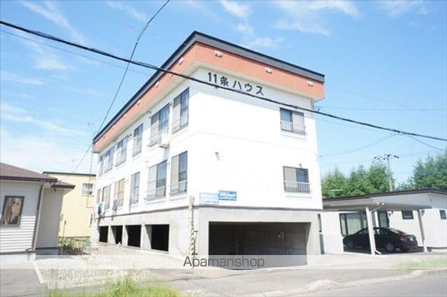 11条ハウス(2LDK/1階)