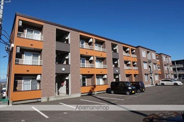 北海道帯広市 3階建 築11年