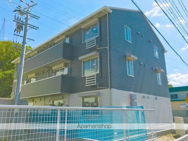 ホワイトクレイン野洲[2階]