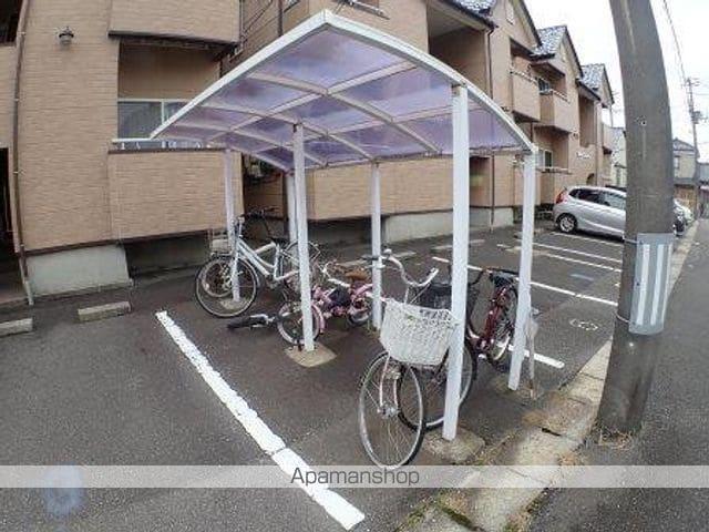 リベルティハウスB棟