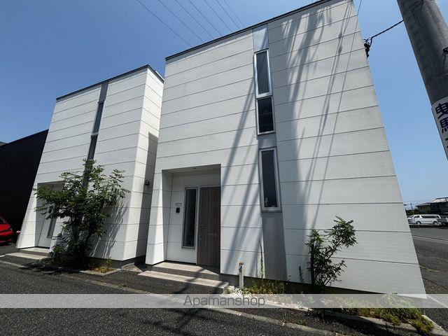 静岡県浜松市中央区 2階建 築9年