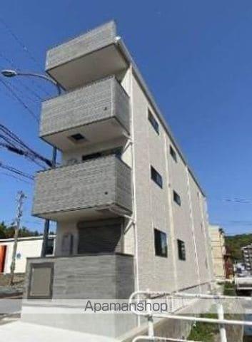 プレチサメンテ 今宿駅前