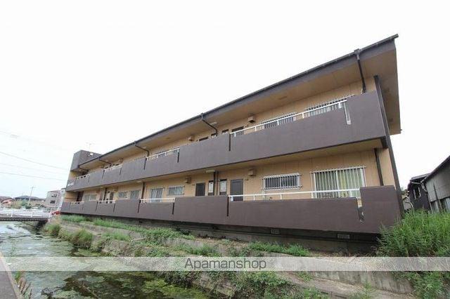 春日コーポラス