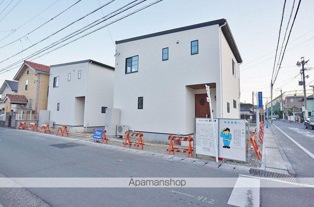静岡県静岡市葵区 2階建 築8年