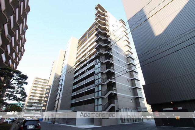 PARK AVENUE イースト